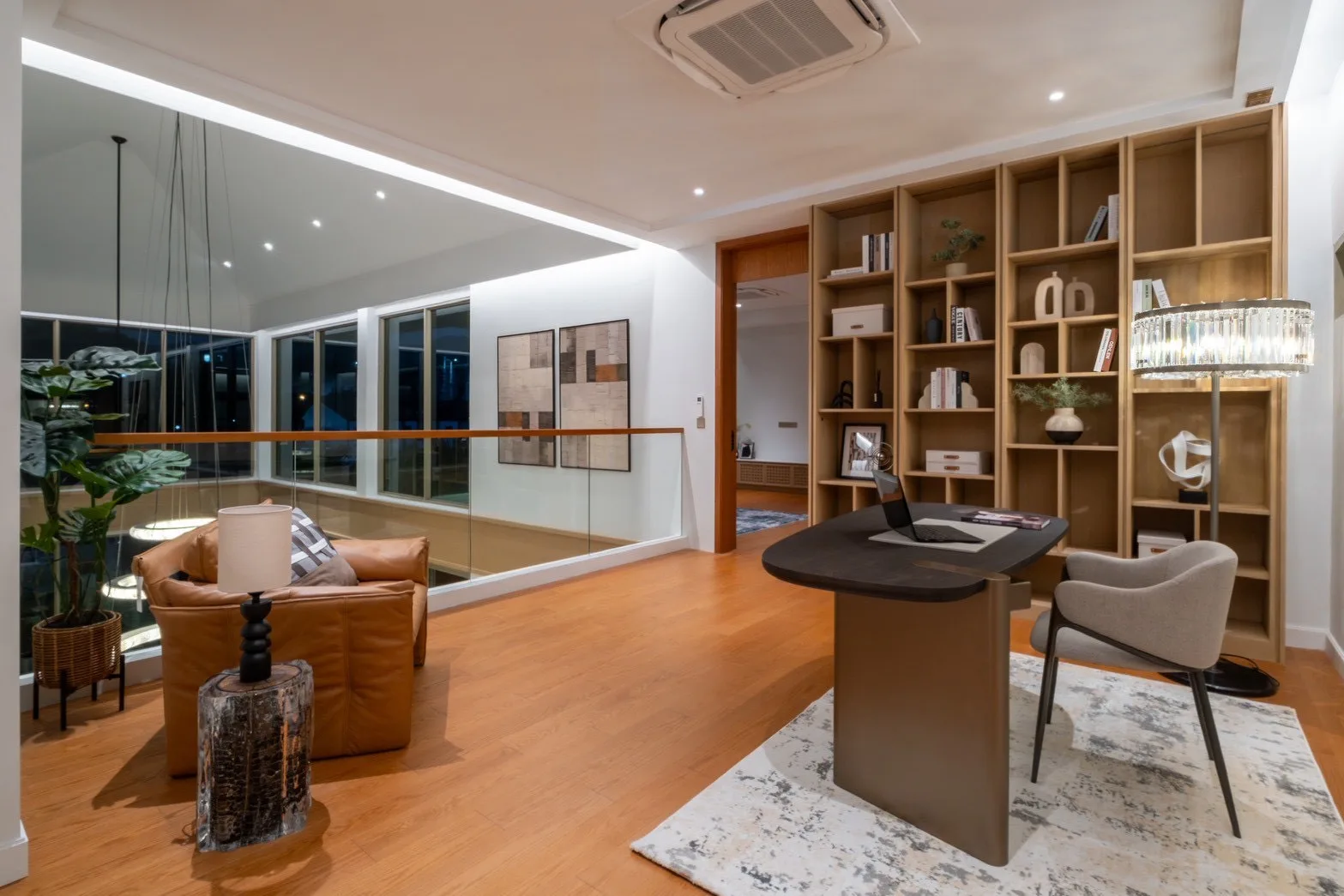 5-bedroom villa, 594 sqm