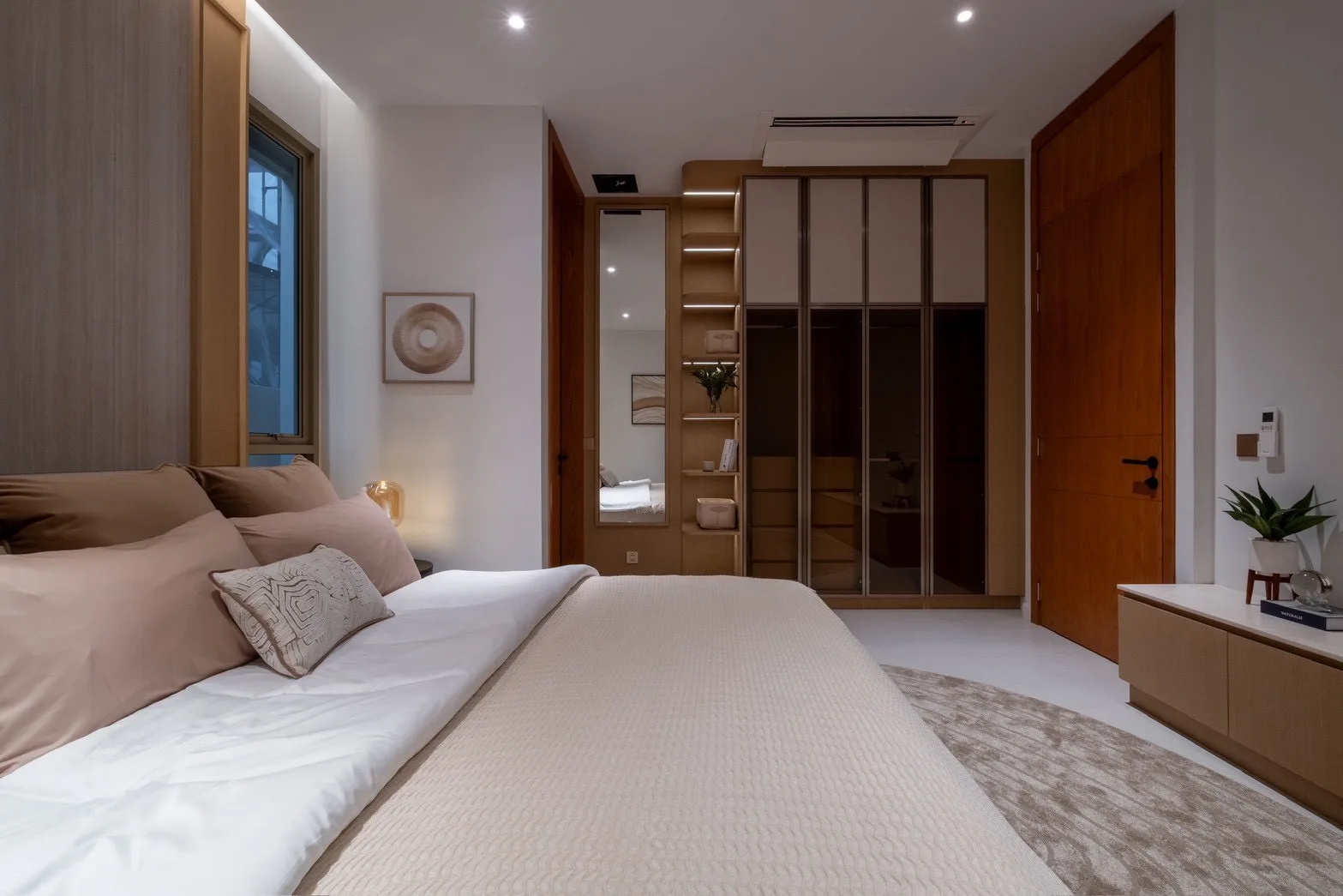 5-bedroom villa, 594 sqm