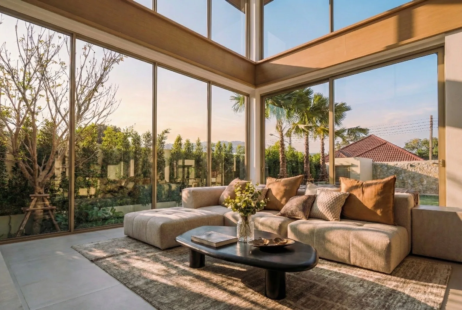 5-bedroom villa, 594 sqm
