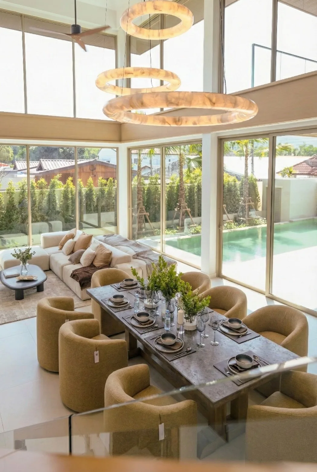 5-bedroom villa, 594 sqm