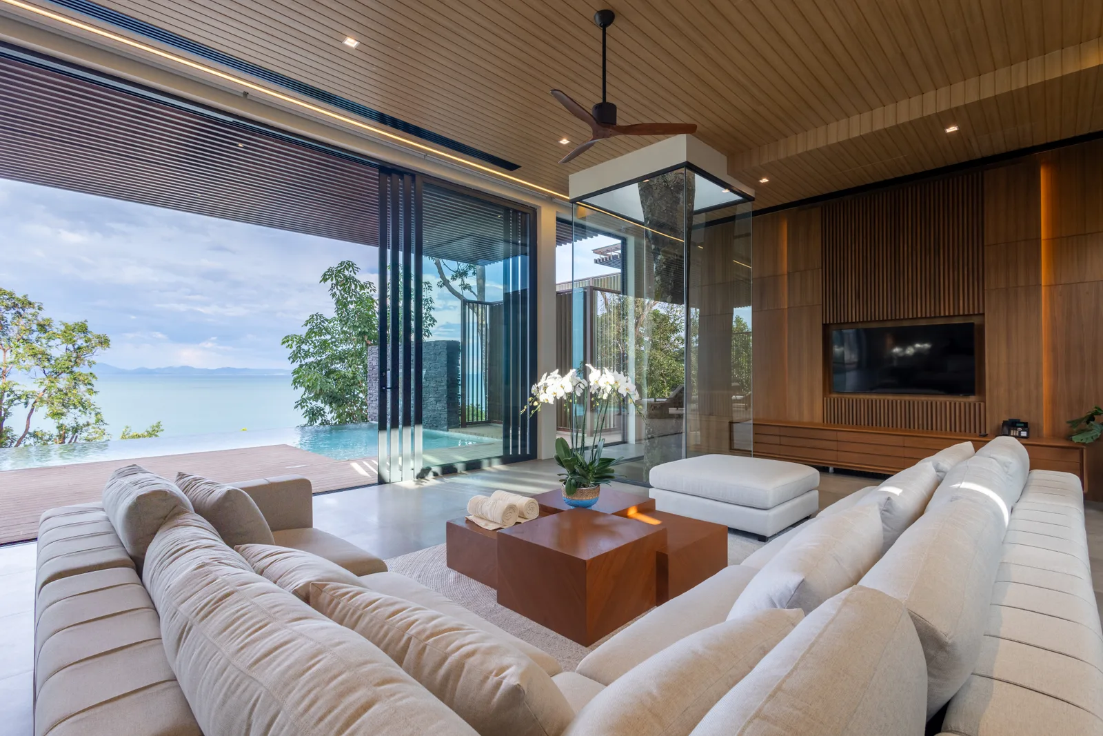 4-bedroom villa, 1013 sqm