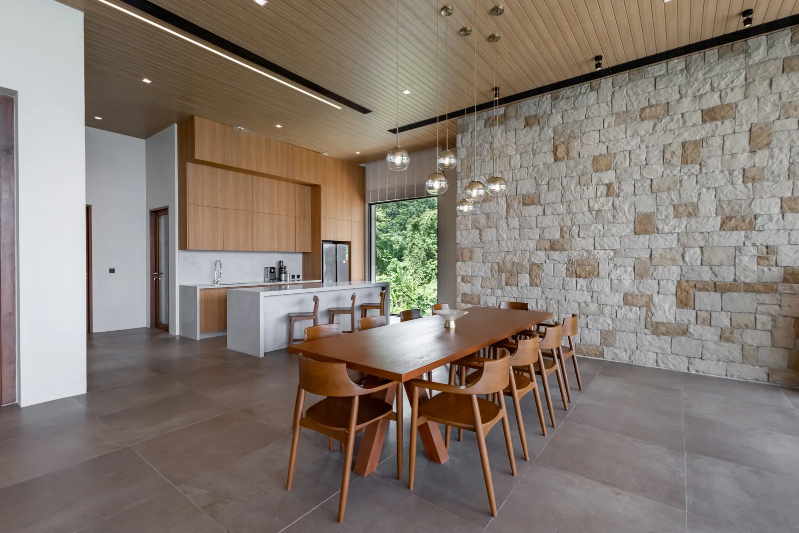 4-bedroom villa, 1013 sqm