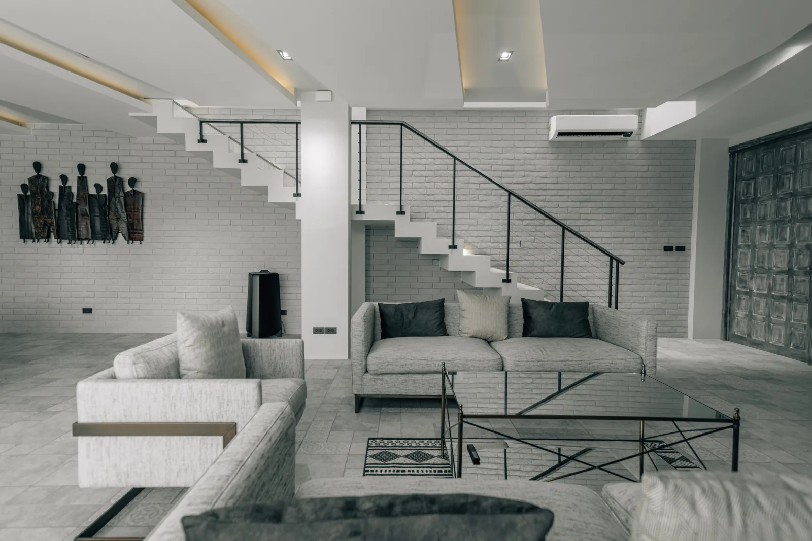 6-bedroom villa, 1050 sqm