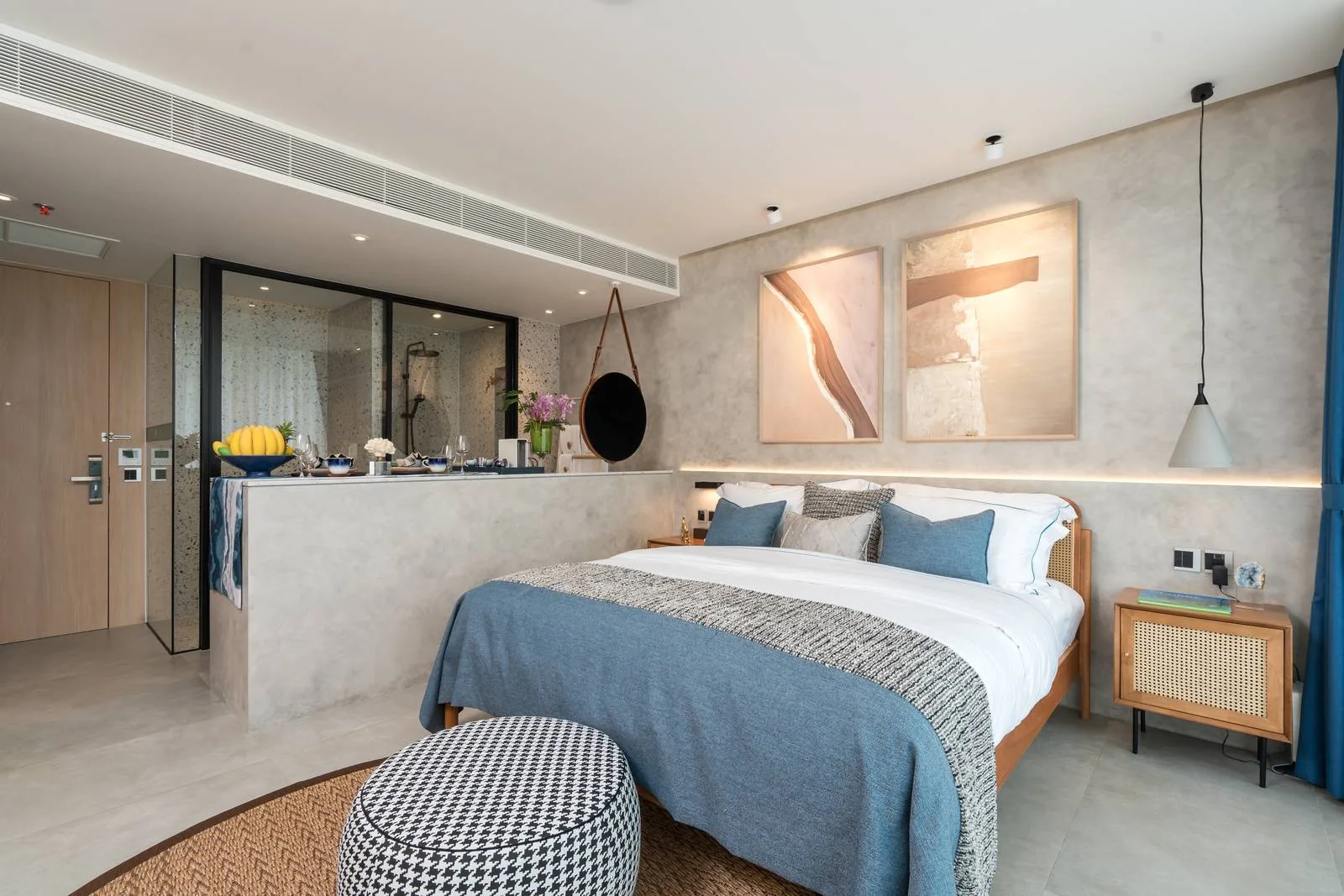 2-bedroom condo, 59 sqm