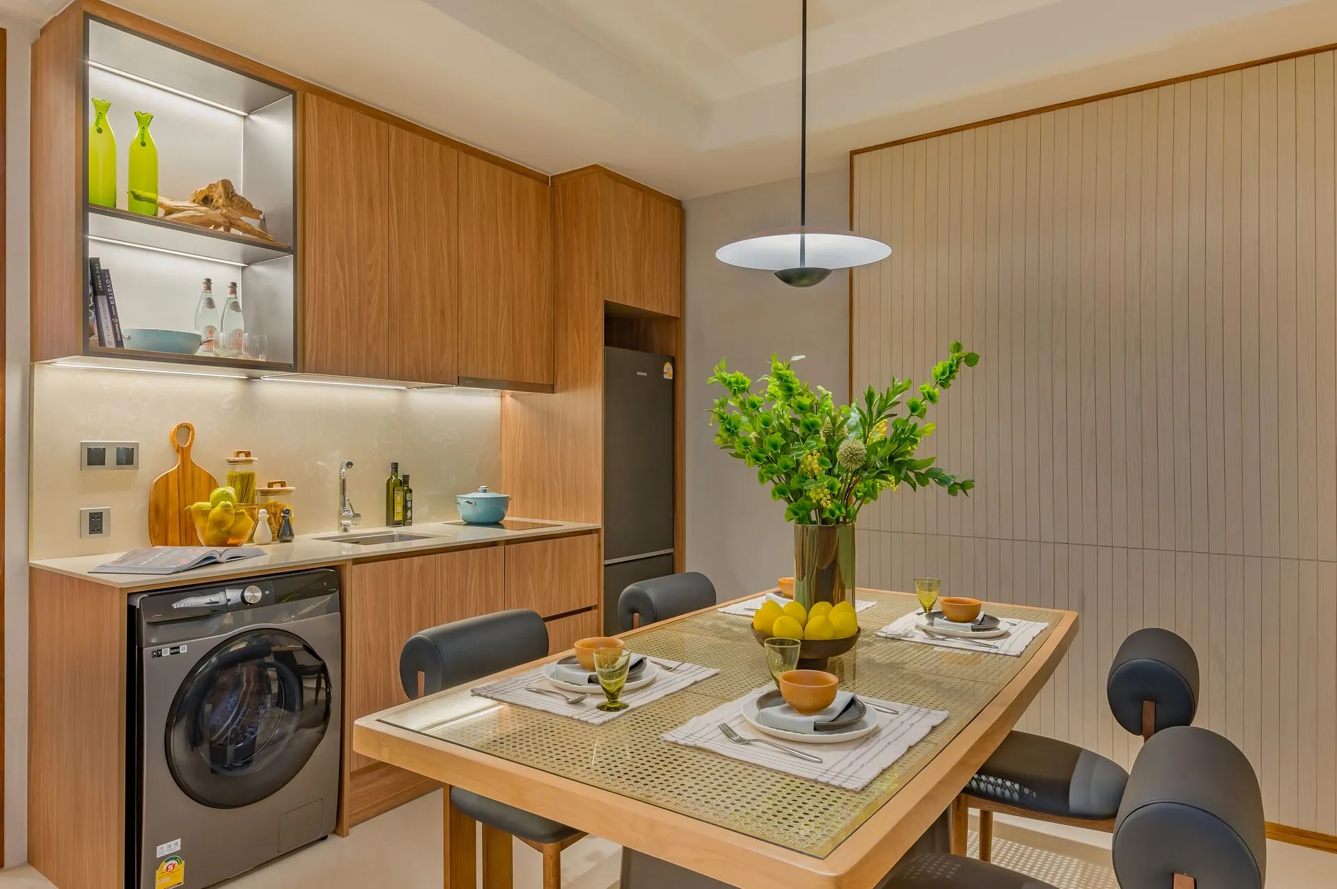 3-bedroom condo, 139 sqm