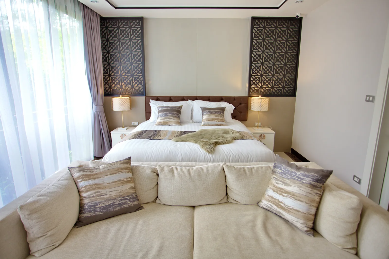 2-bedroom condo, 76 sqm