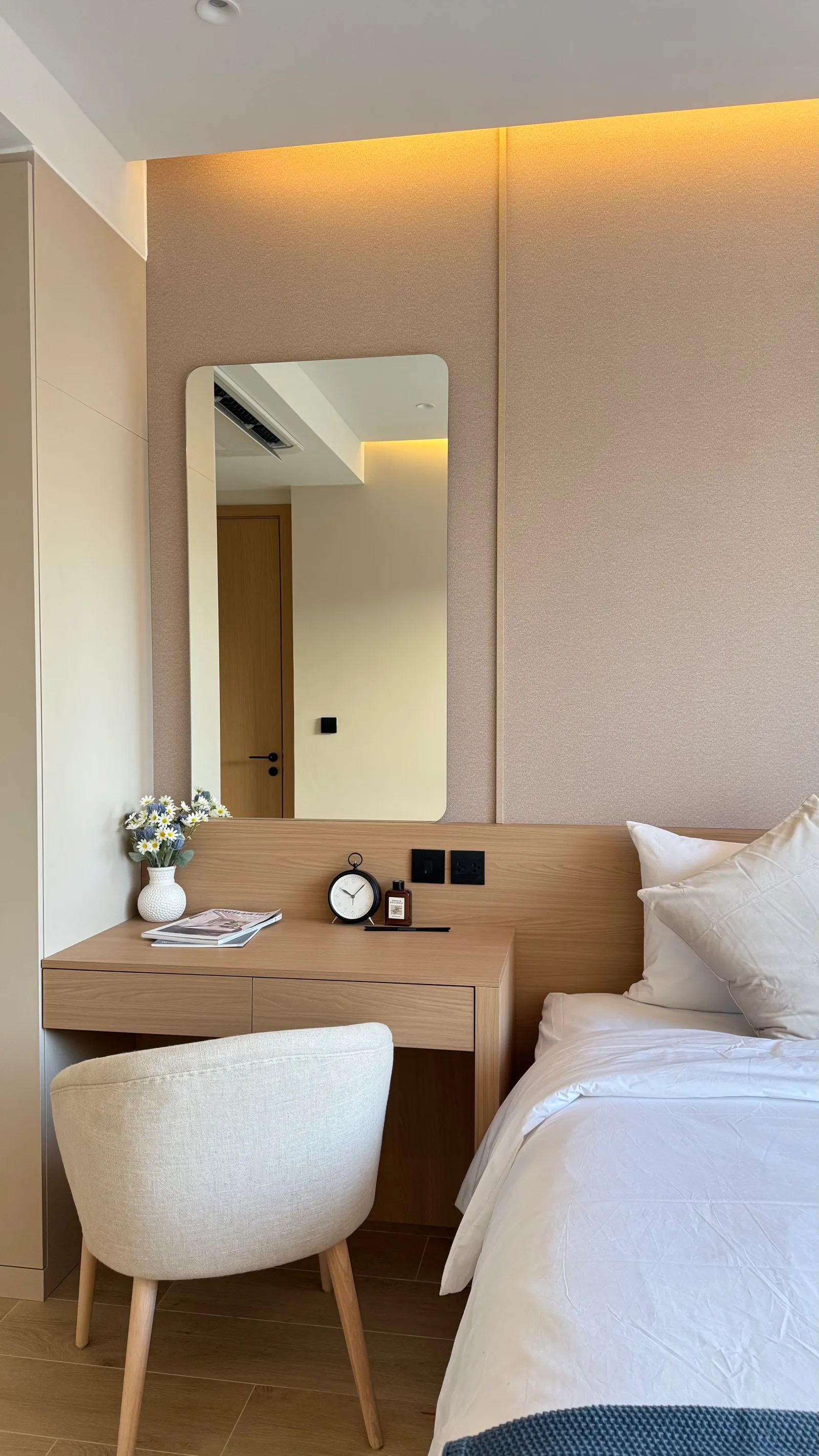 2-bedroom condo, 89 sqm