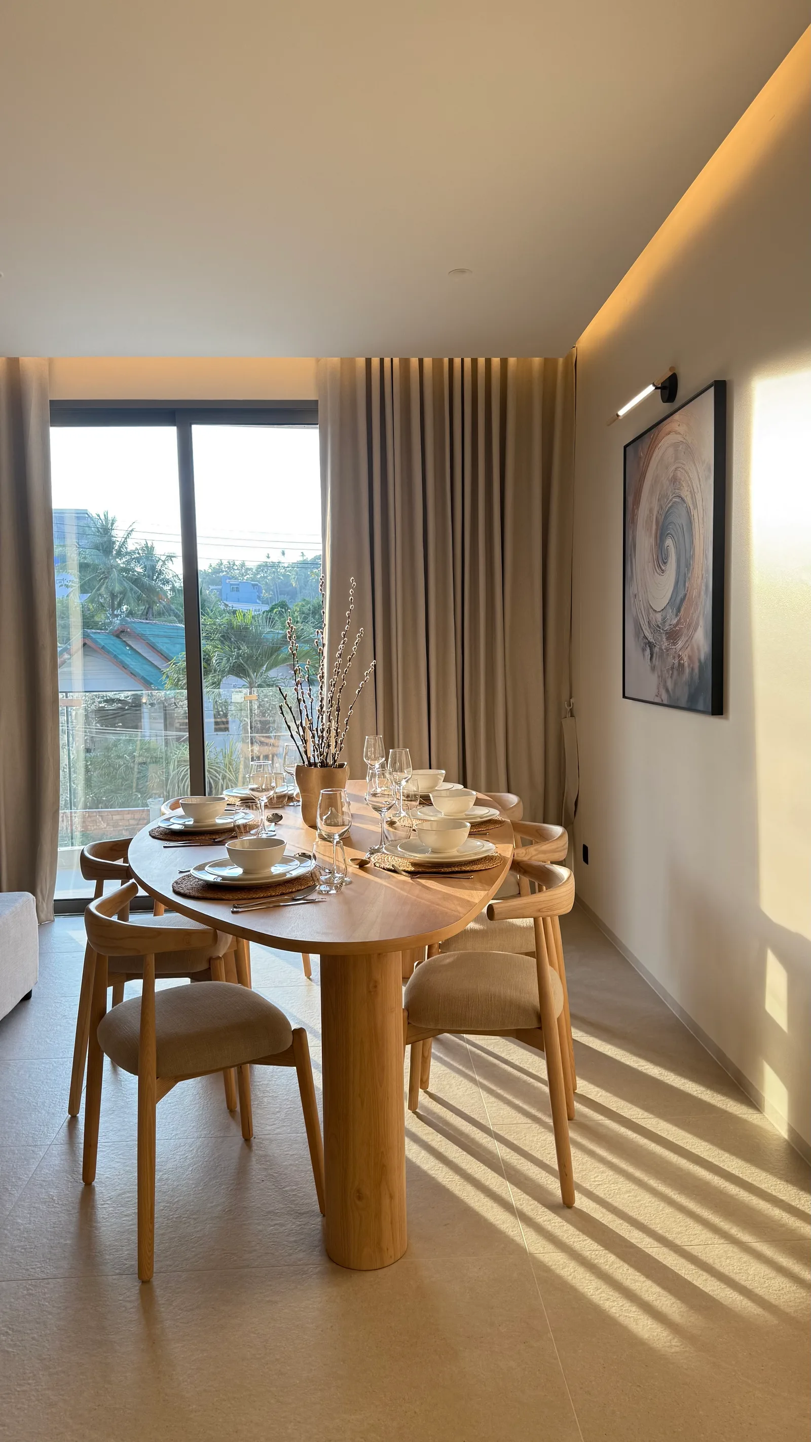 2-bedroom condo, 89 sqm