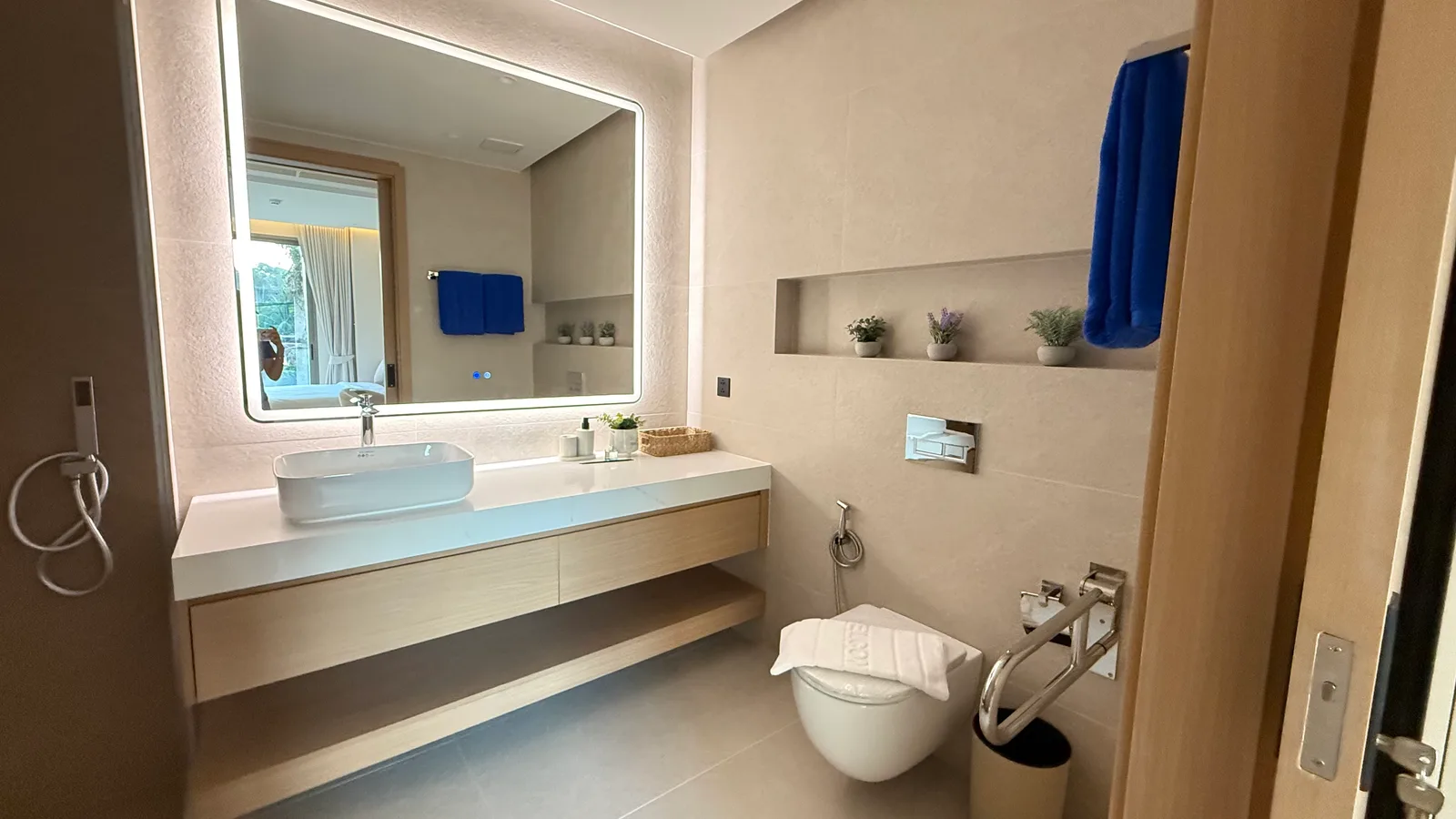 3-bedroom condo, 133 sqm