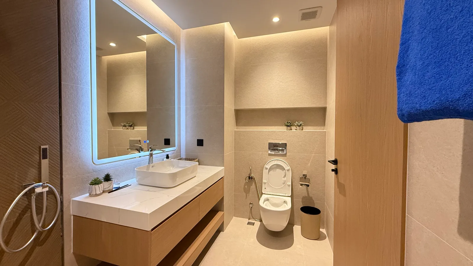 3-bedroom condo, 133 sqm
