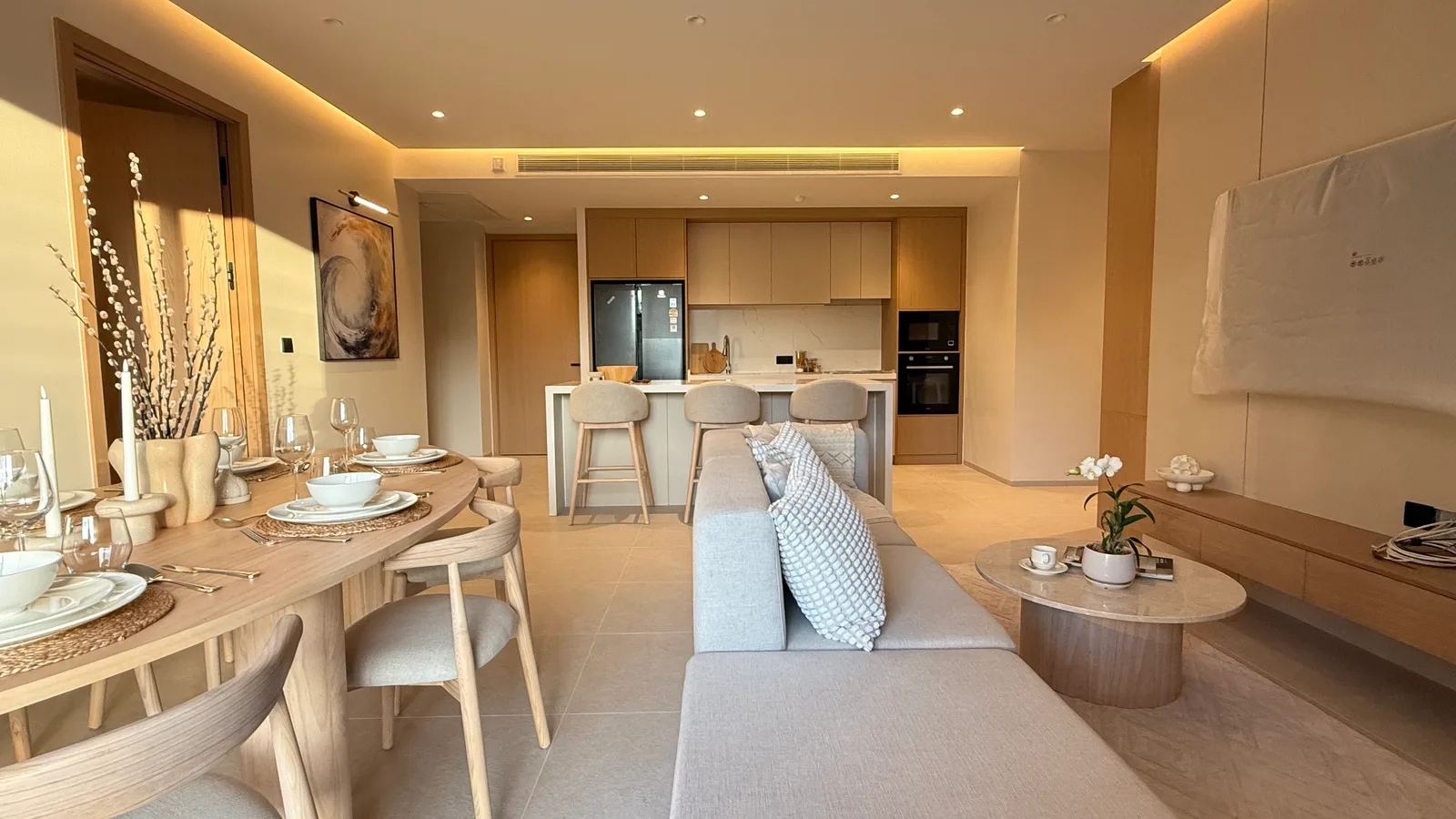 3-bedroom condo, 133 sqm