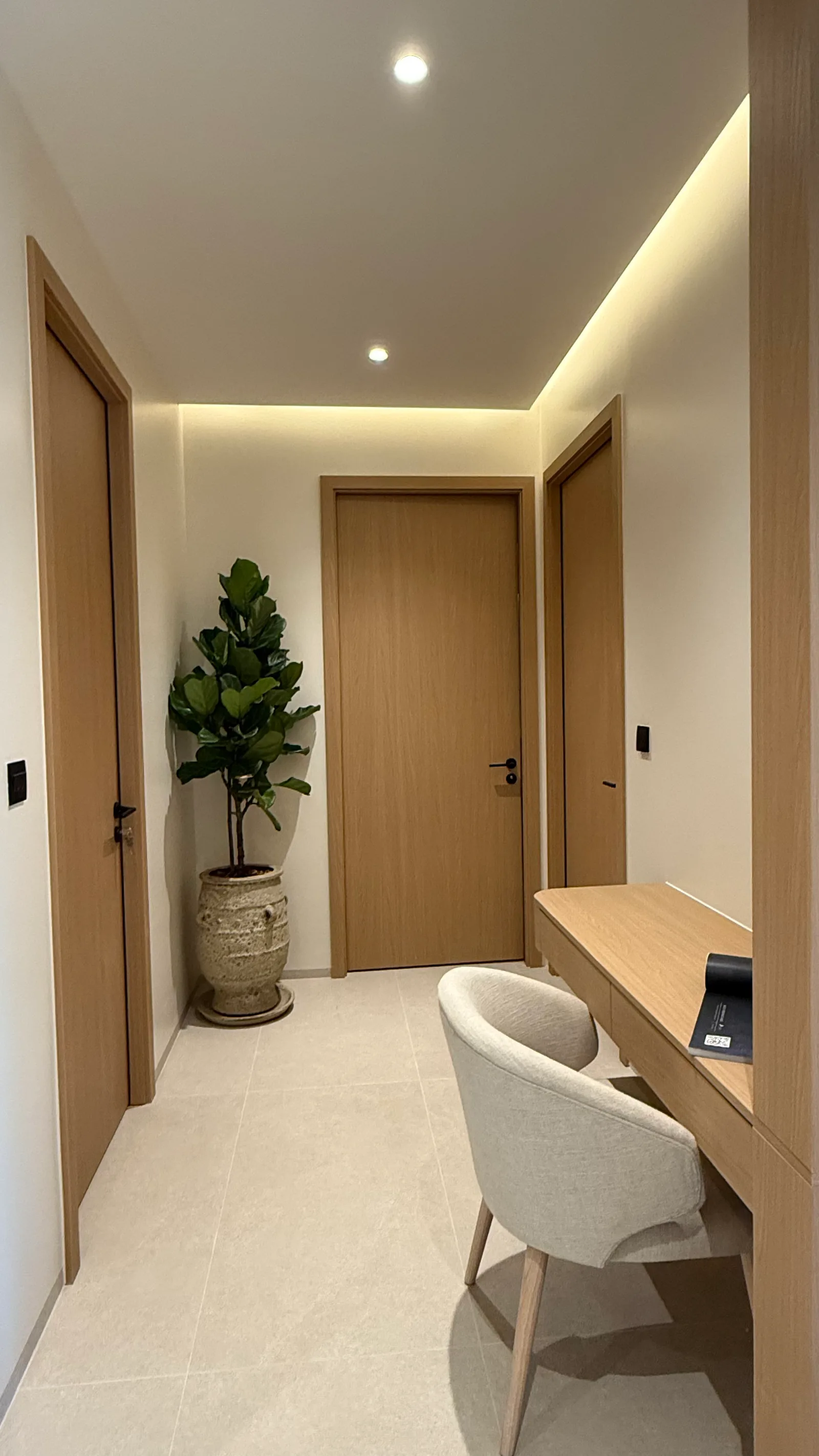 3-bedroom condo, 133 sqm