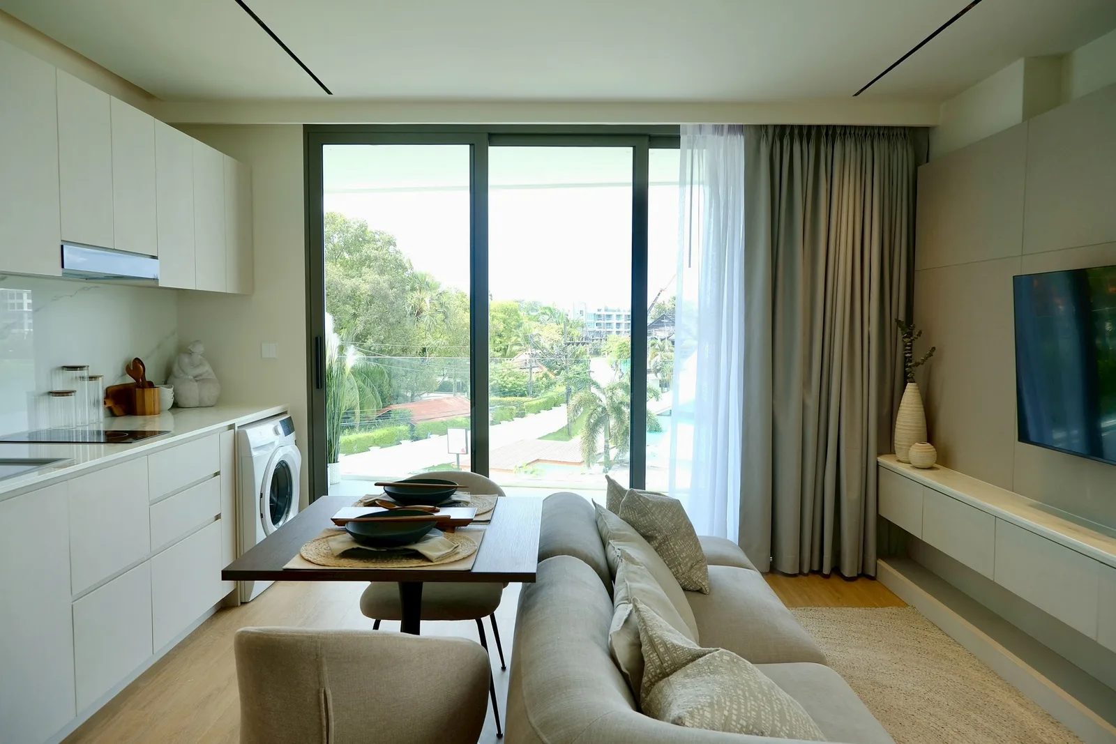 1-bedroom condo, 48 sqm