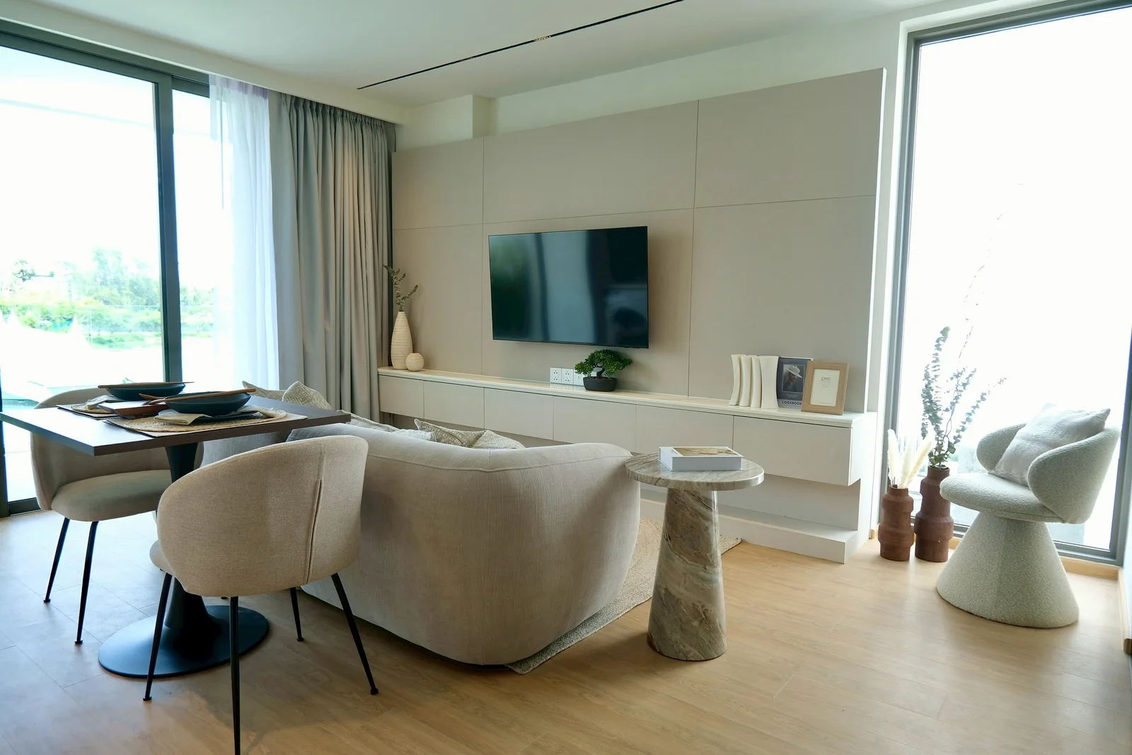 1-bedroom condo, 48 sqm