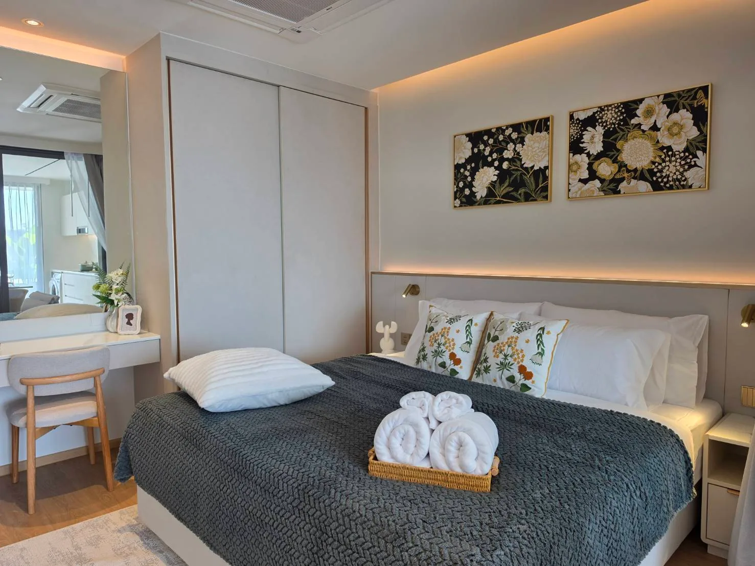 1-bedroom condo, 48 sqm