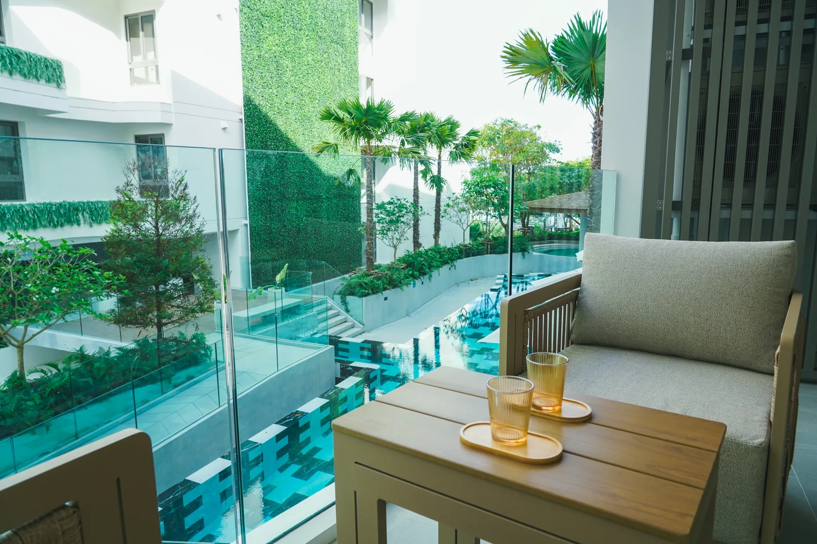 1-bedroom condo, 48 sqm