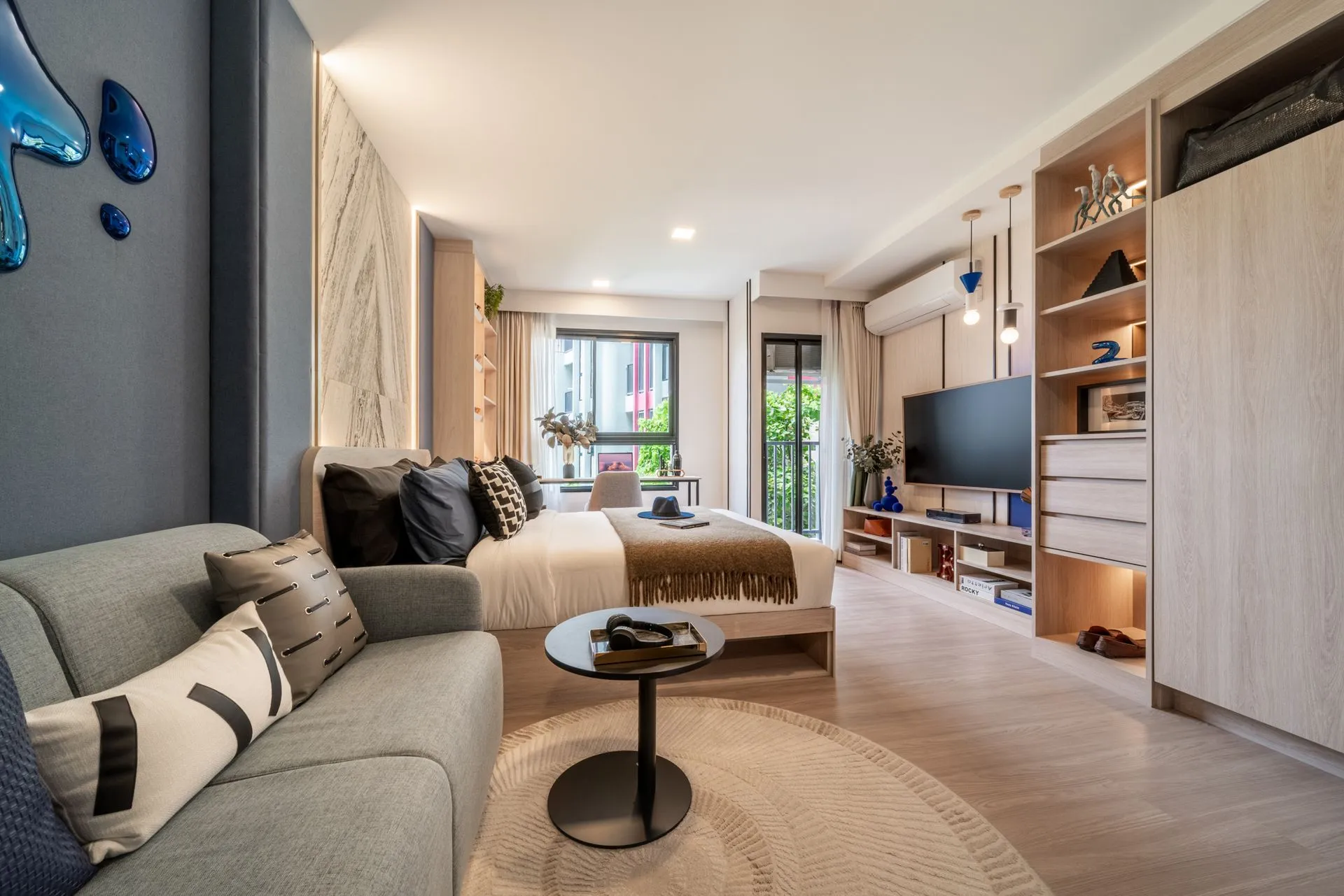 2-bedroom condo, 52 sqm
