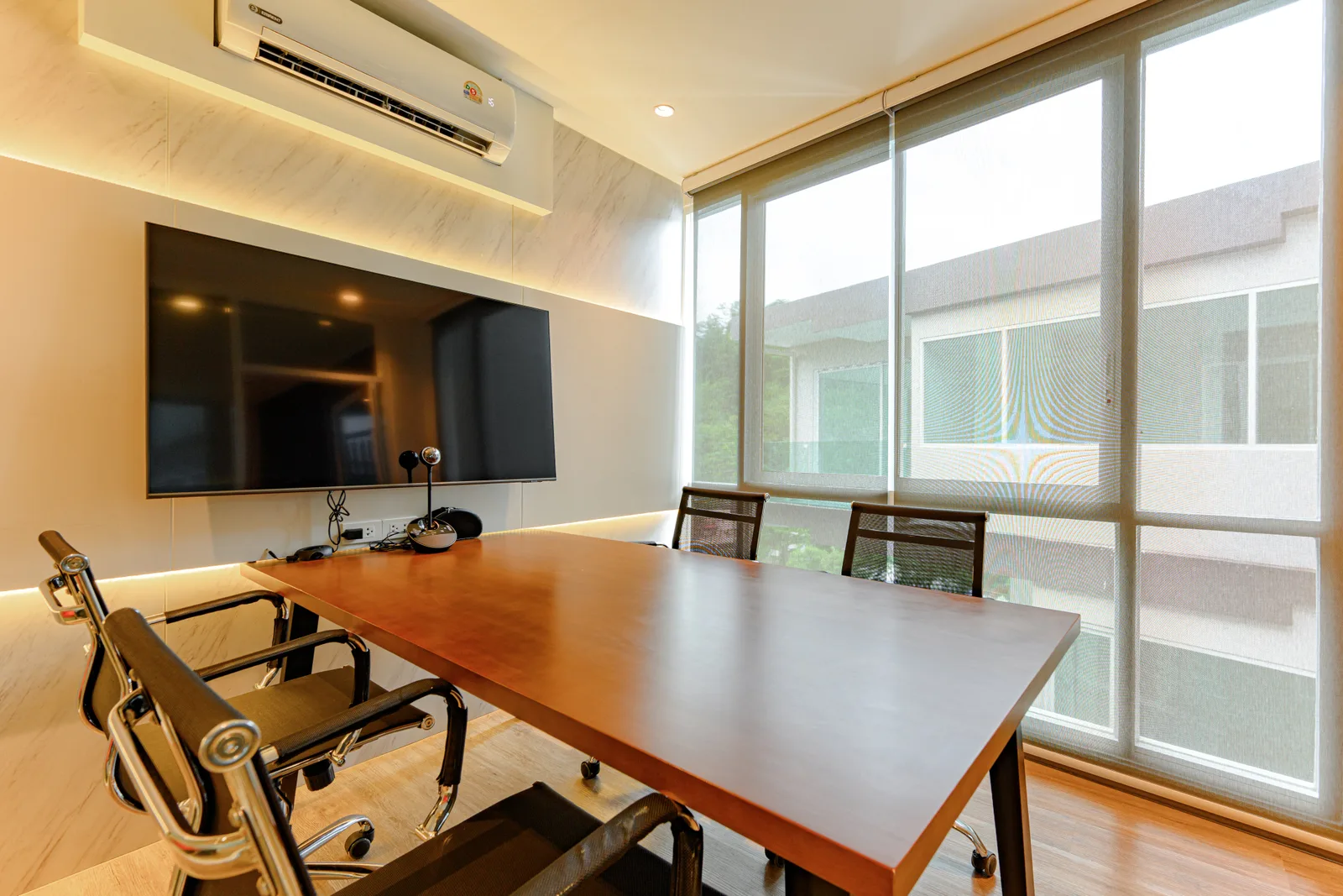 2-bedroom condo, 50 sqm