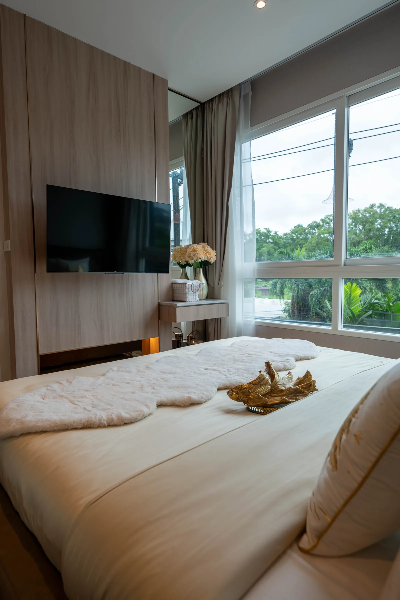 2-bedroom condo, 50 sqm