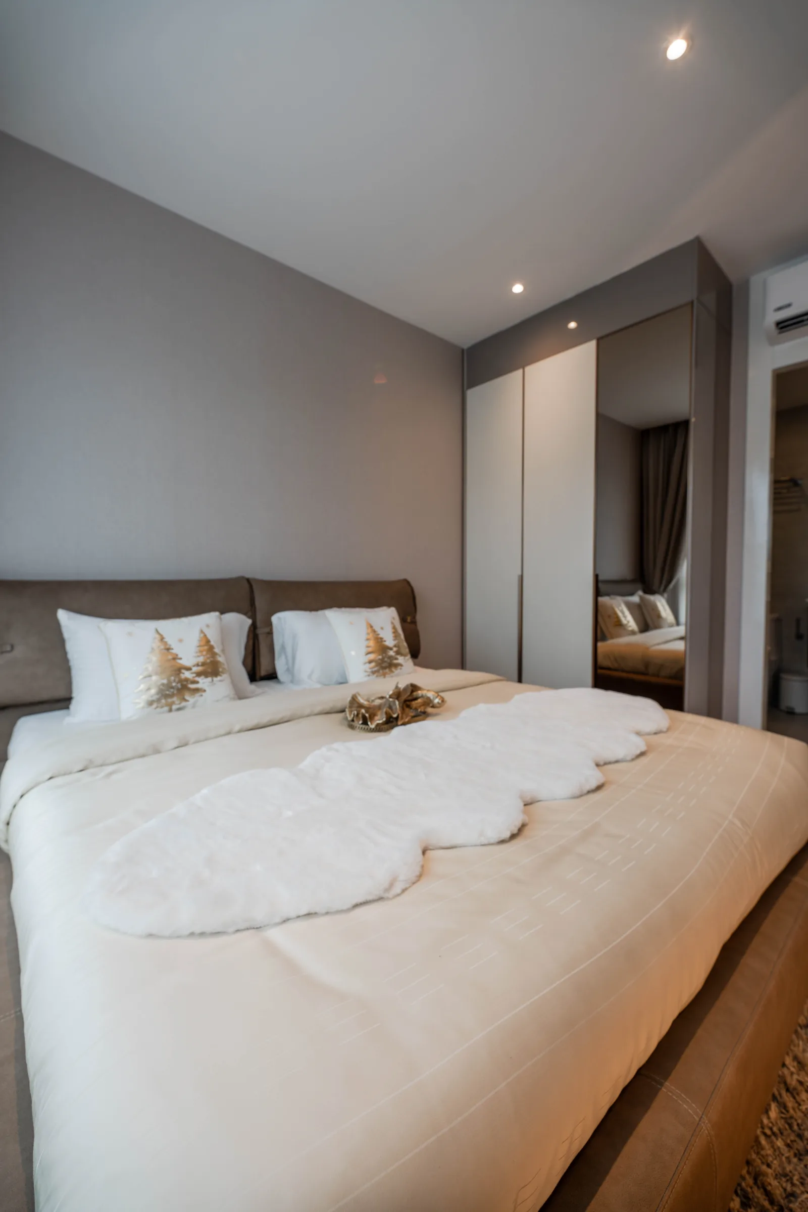 3-bedroom condo, 75 sqm