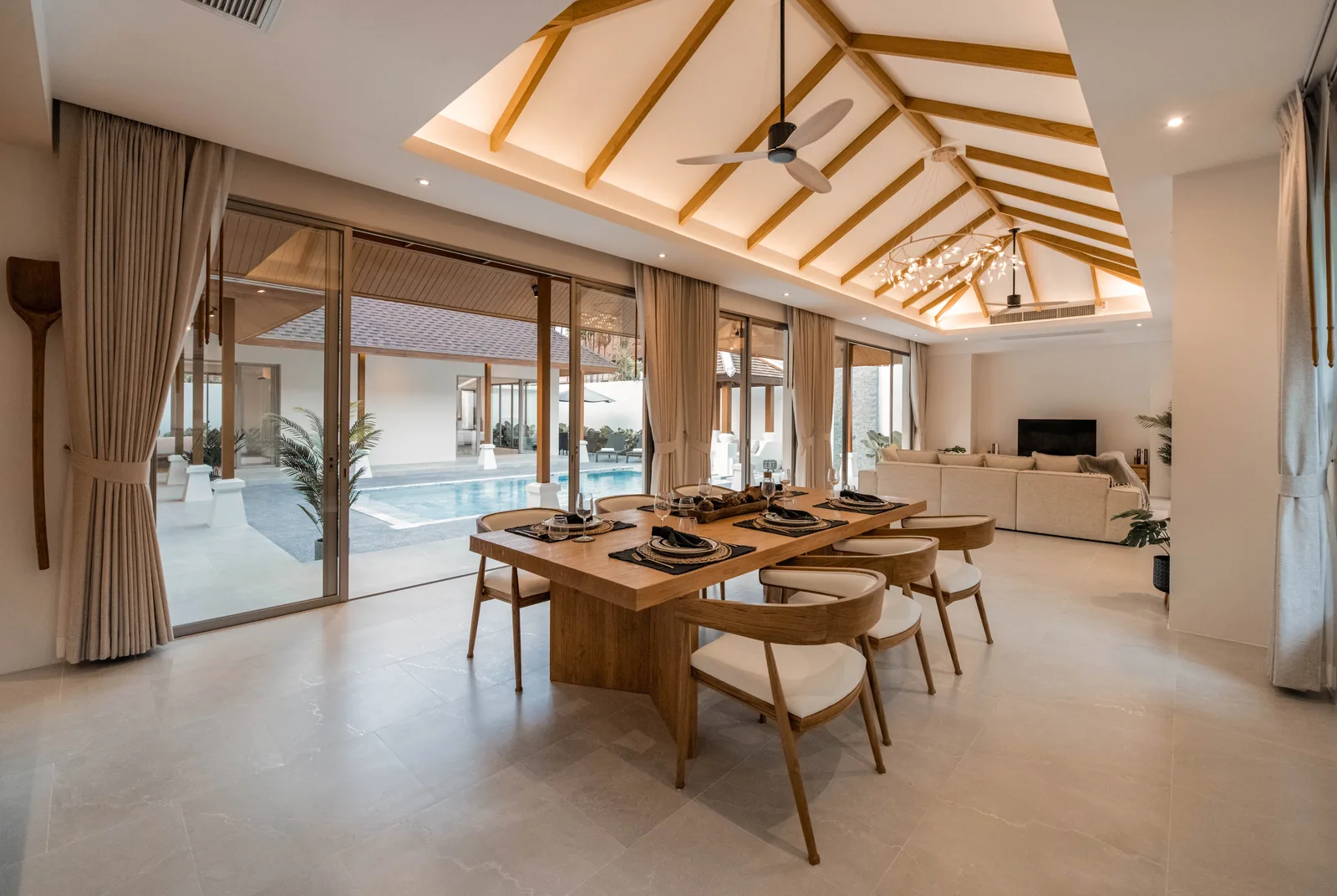 5-bedroom villa, 621 sqm