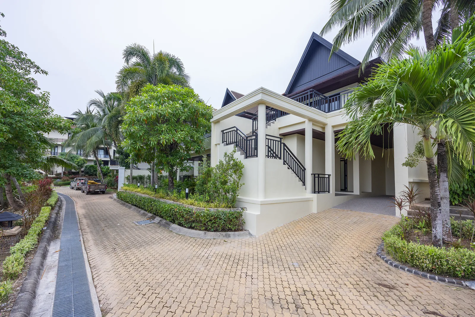 4-bedroom villa, 471 sqm