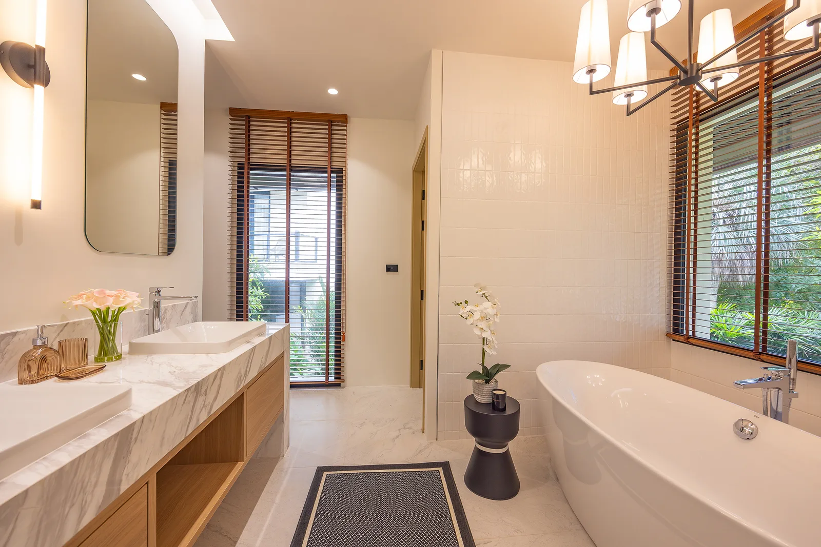 6-bedroom villa, 1325 sqm