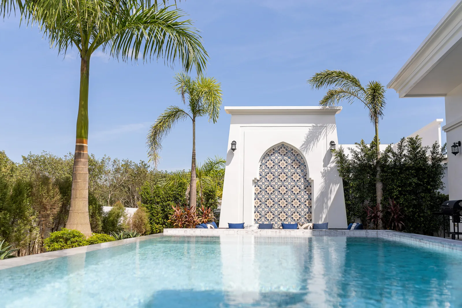 5-bedroom villa, 413 sqm