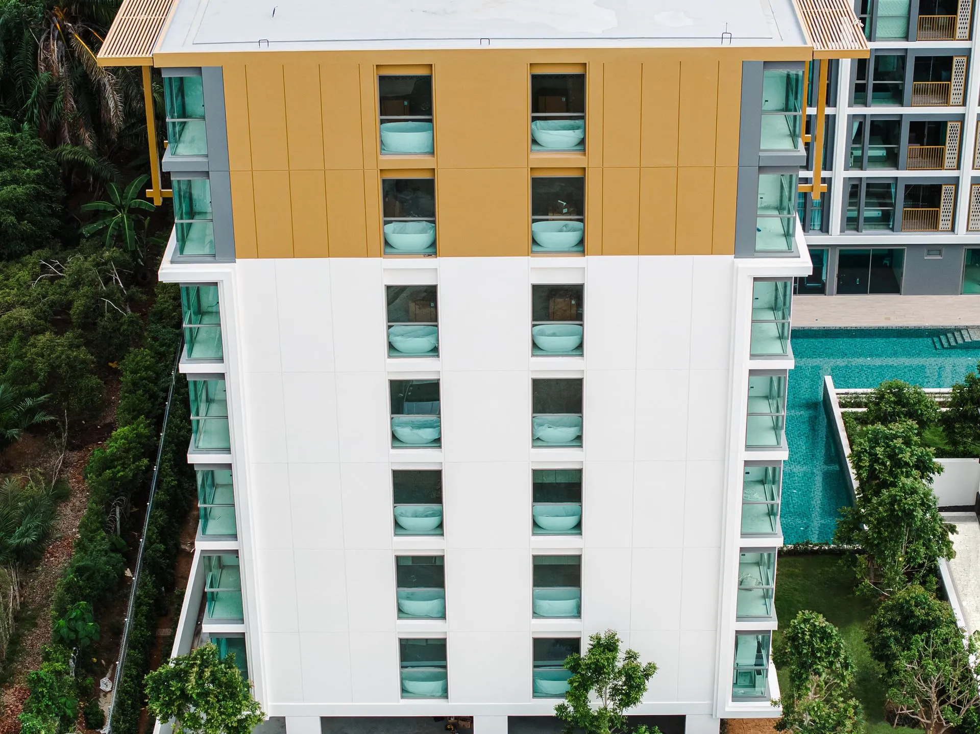 2-bedroom condo, 79 sqm