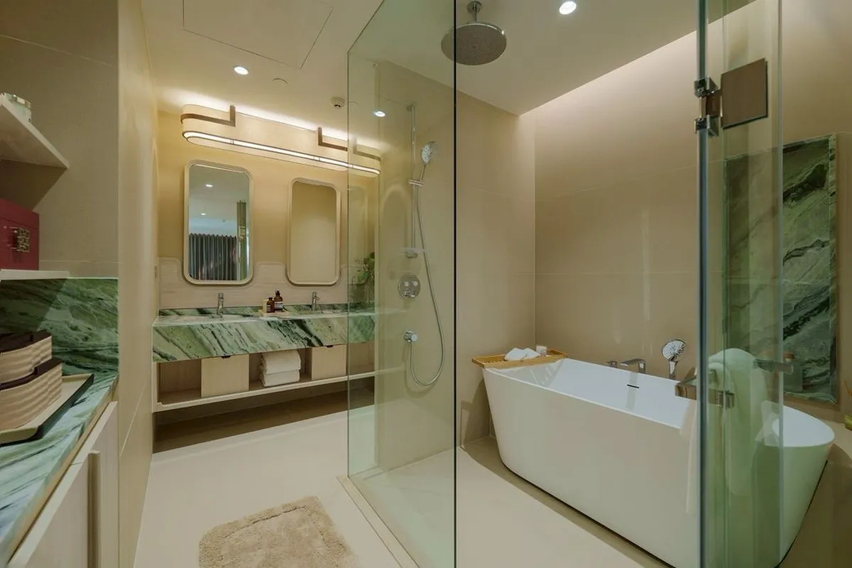 2-bedroom condo, 100 sqm