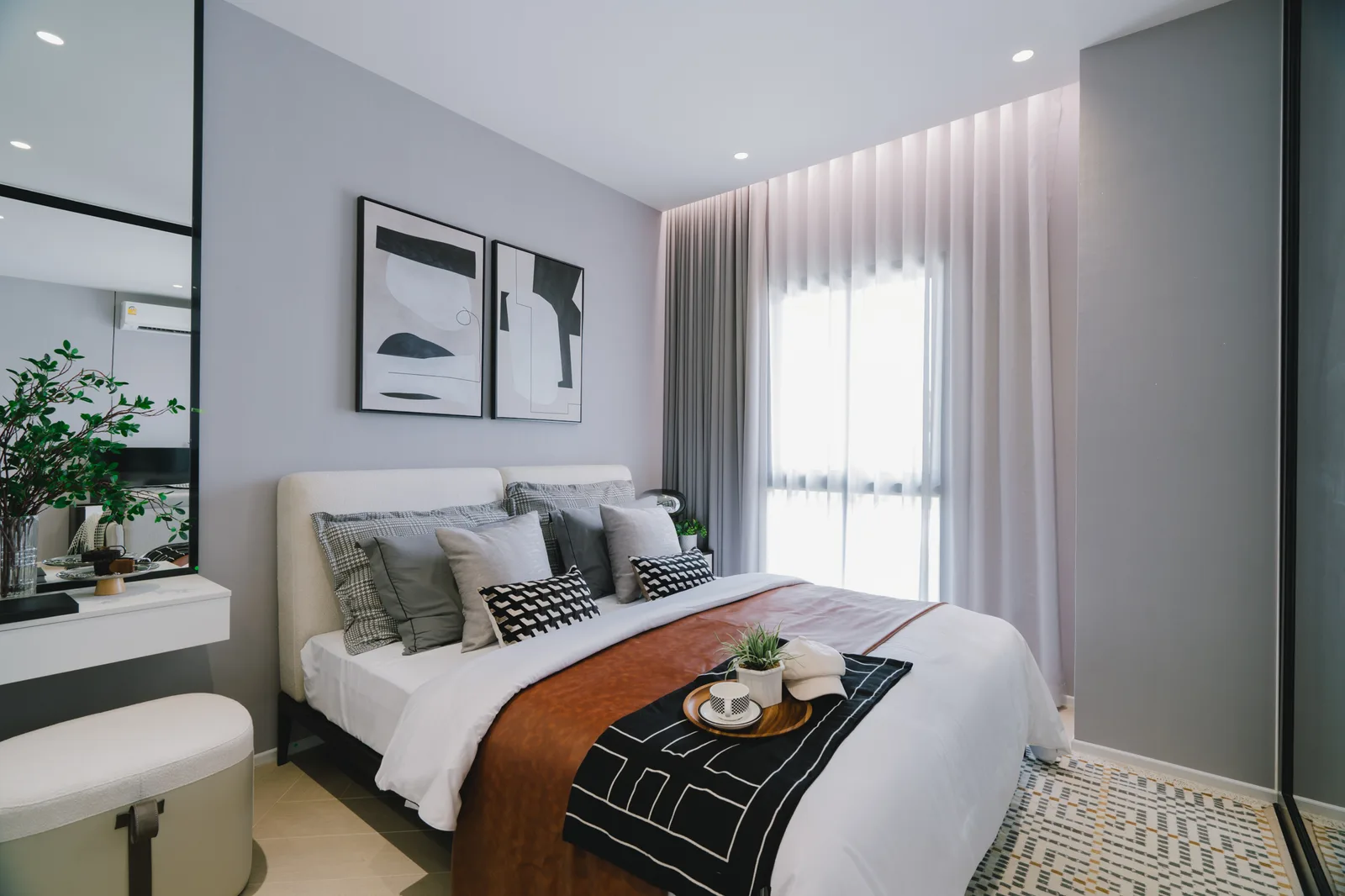 1-bedroom condo, 43 sqm