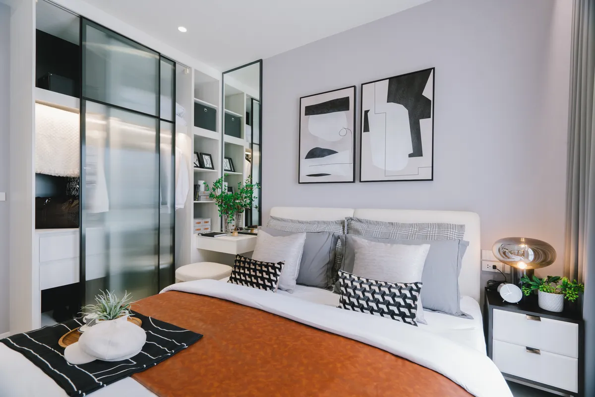 1-bedroom condo, 43 sqm