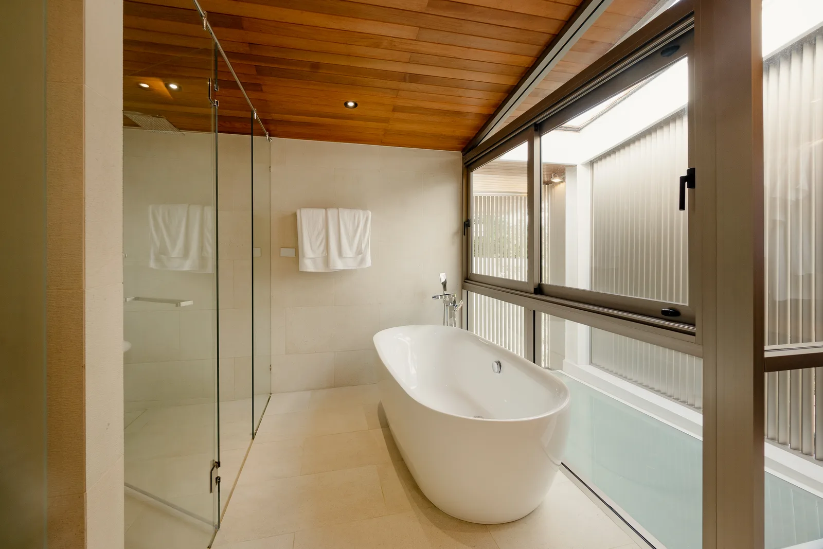 4-bedroom villa, 488 sqm