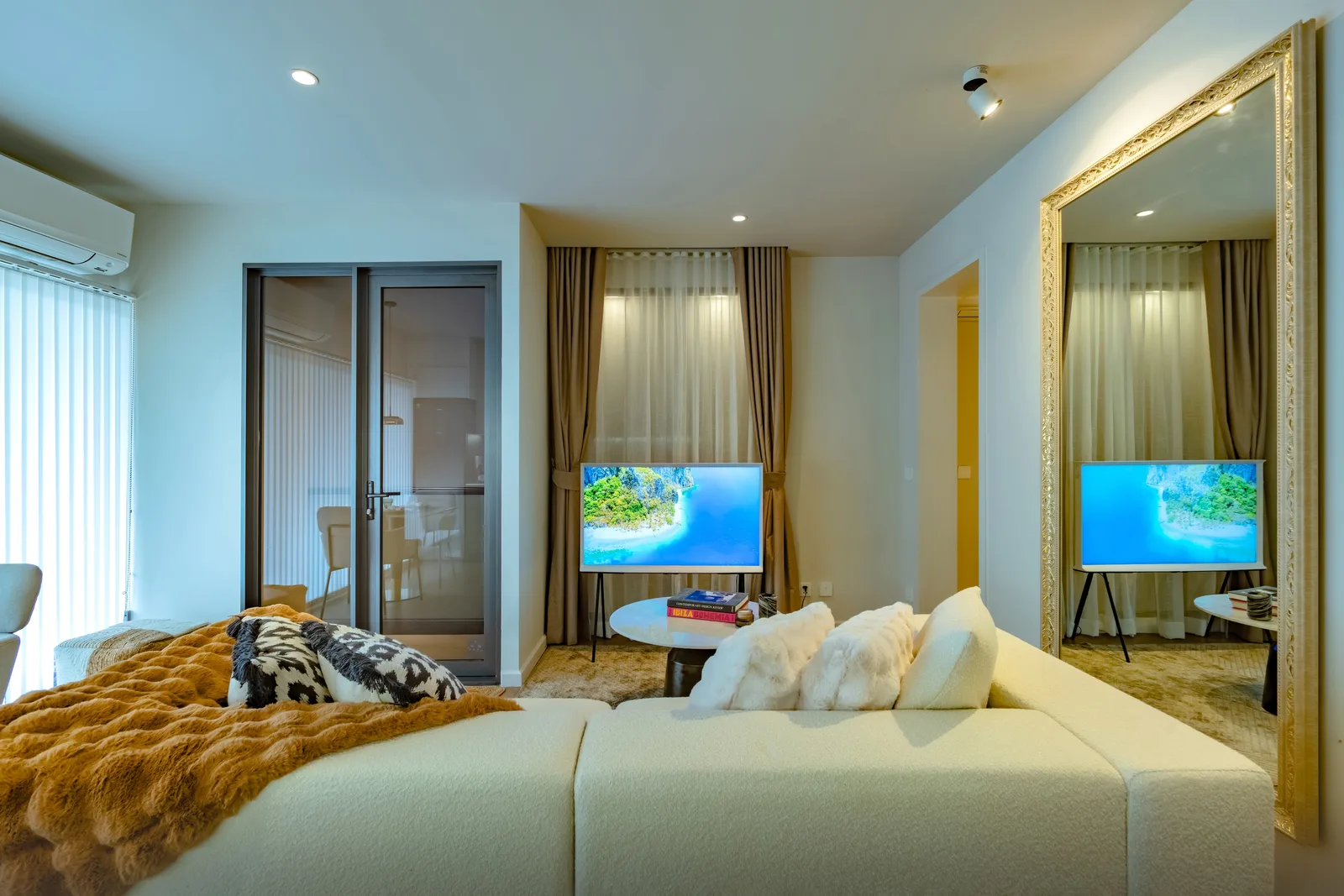 3-bedroom condo, 95 sqm