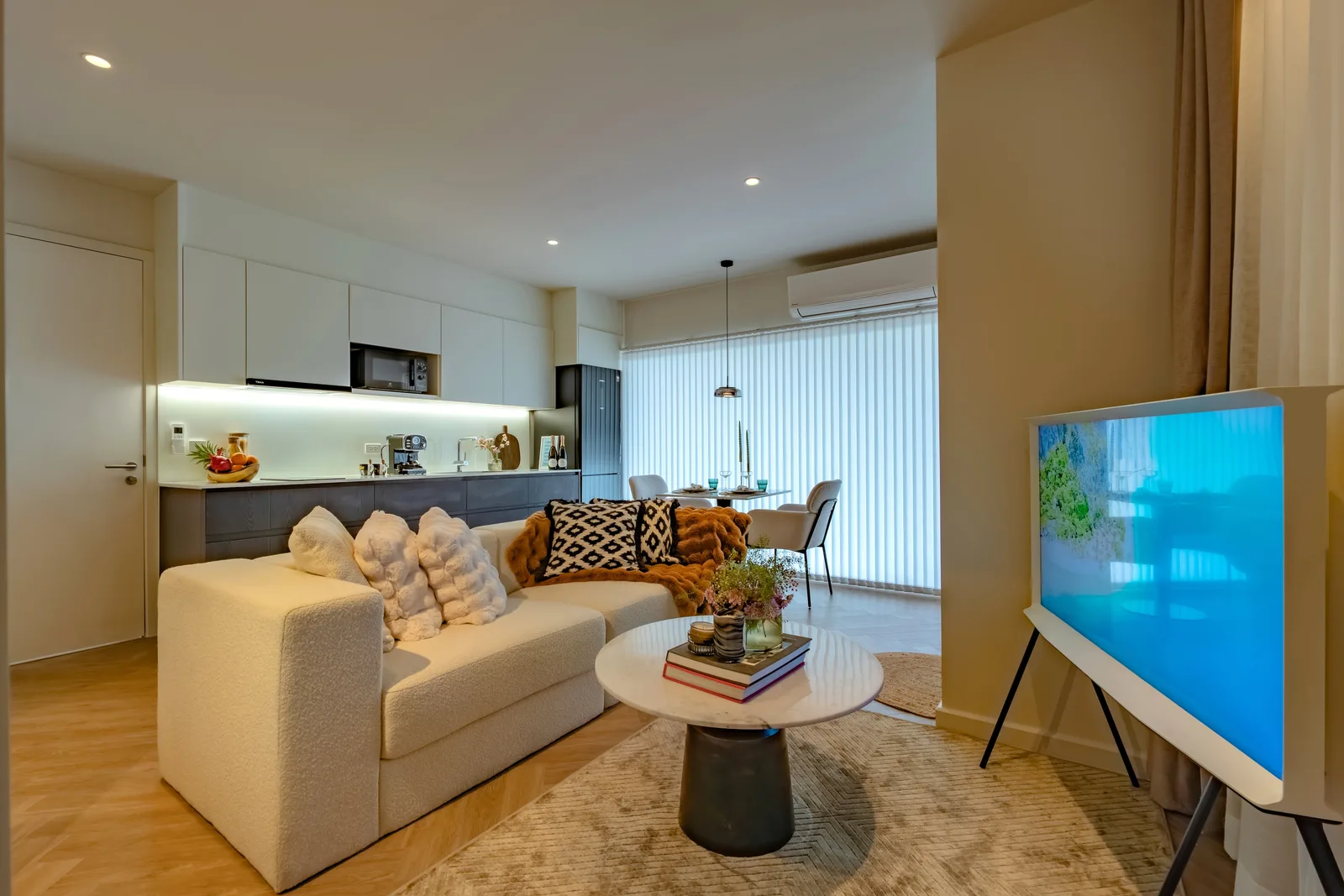 3-bedroom condo, 95 sqm