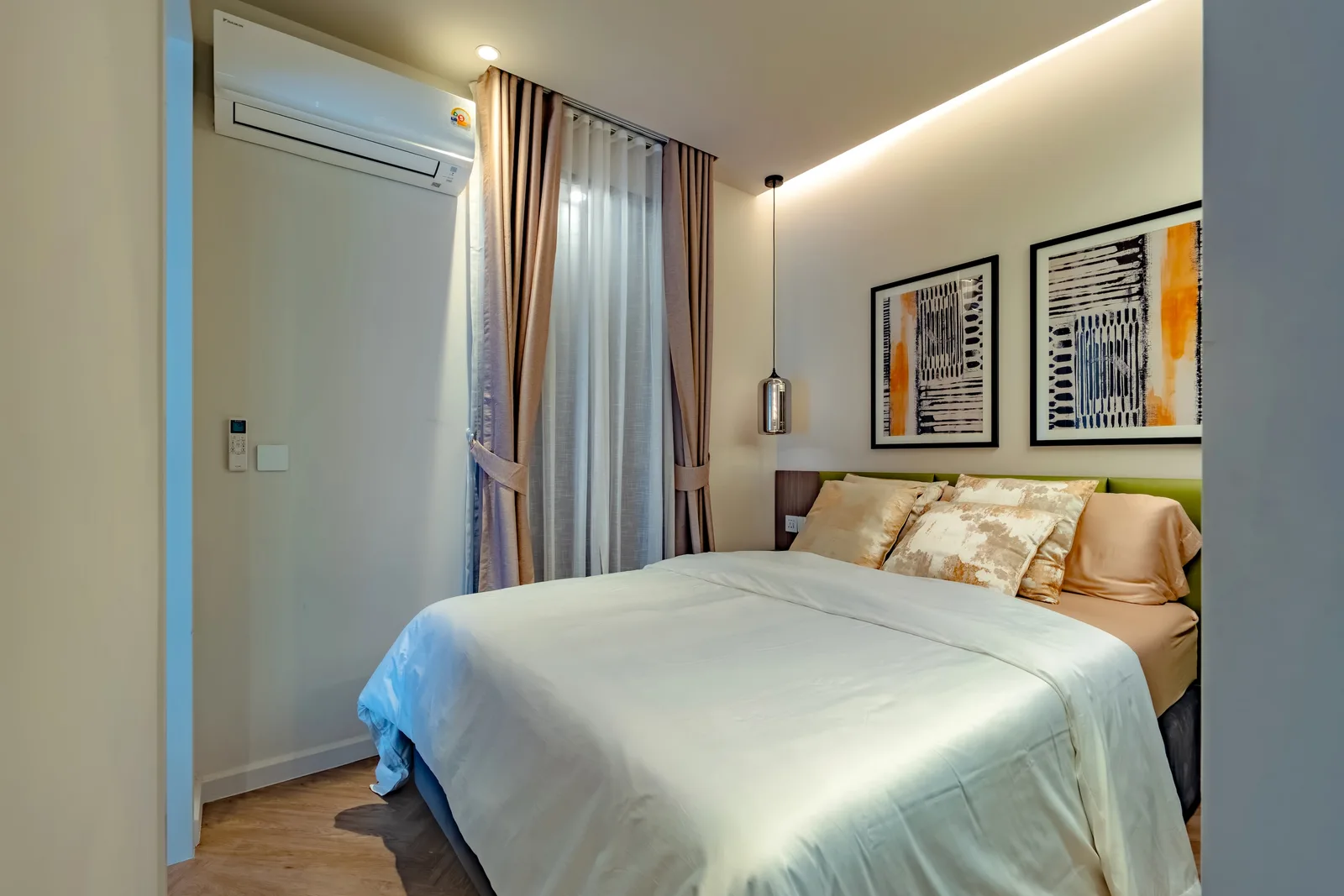 3-bedroom condo, 95 sqm