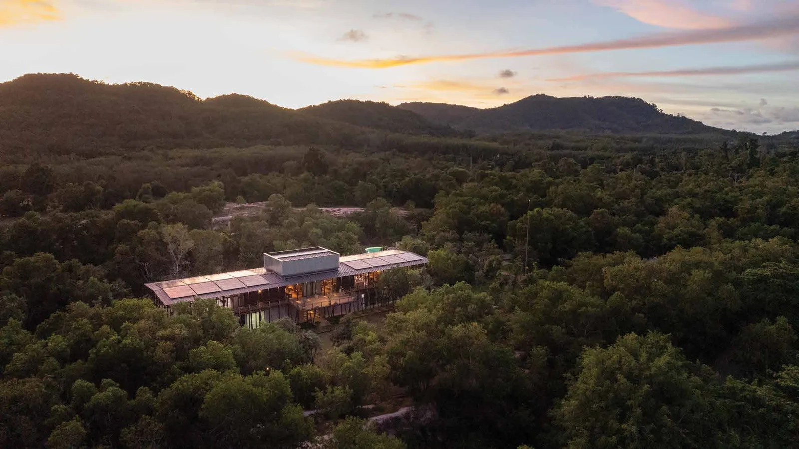 4-bedroom villa, 779 sqm