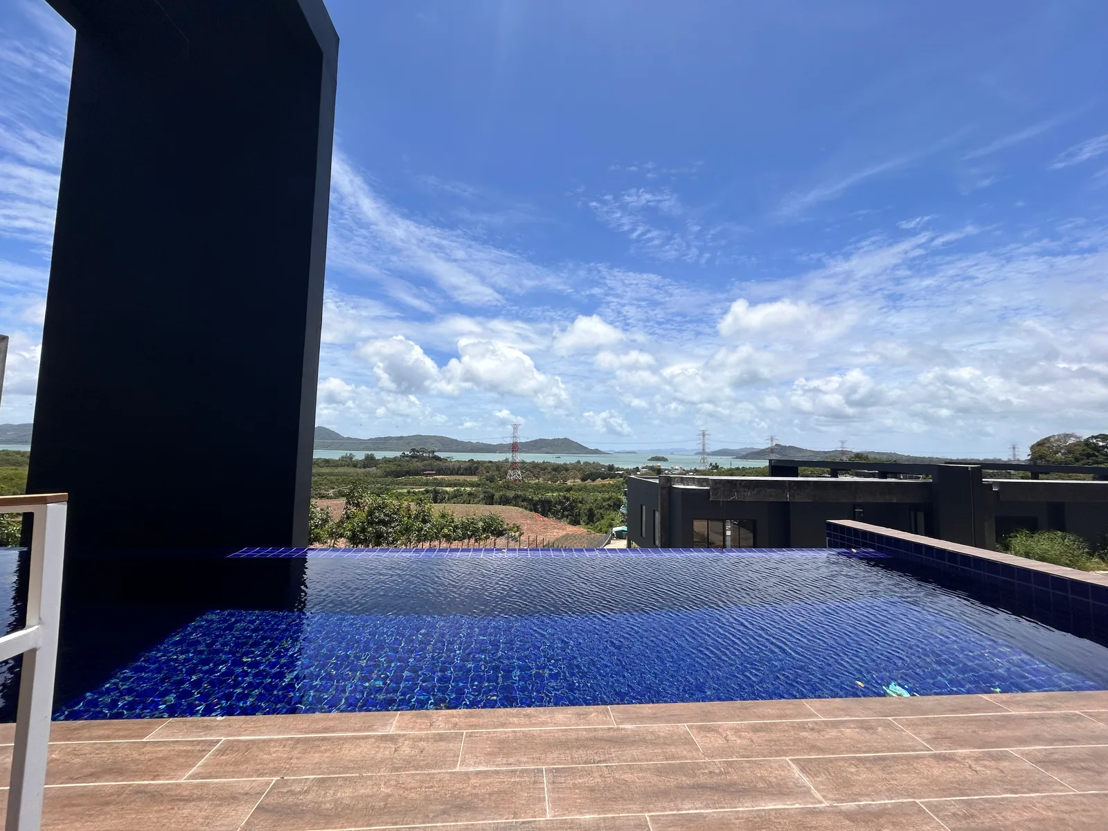 3-bedroom villa, 220 sqm