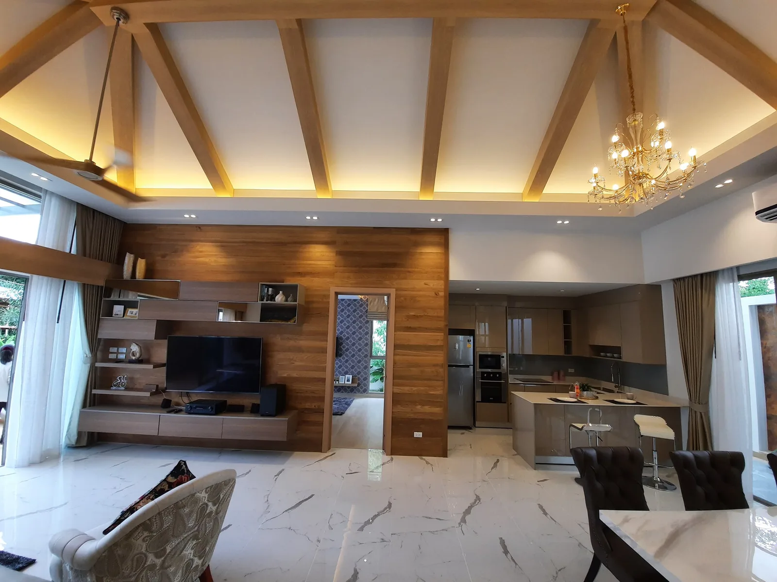 4-bedroom villa, 301 sqm