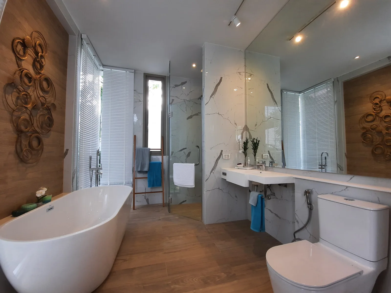 5-bedroom villa, 448 sqm